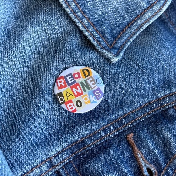 Jewelry - 'Read Banned Books' Pinback Button 1.25” Pins 2 pack!